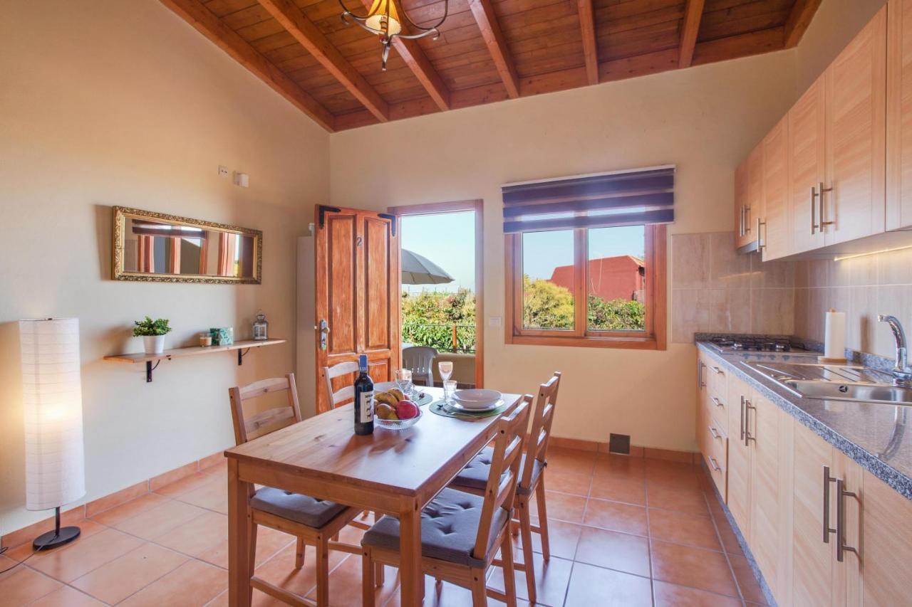 Casa Quemahierro 2 Villa Icod De Los Vinos Luaran gambar